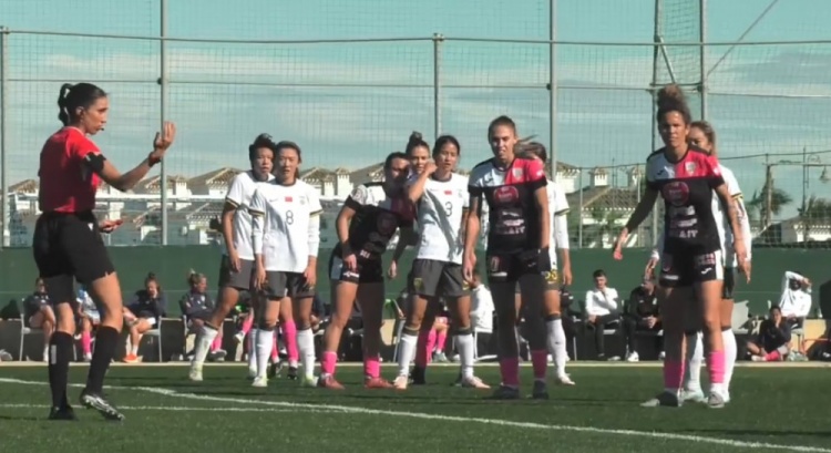  唐佳麗梅開二度、邵子欽破門，中國女足3-2擊敗Alhama俱樂部女足