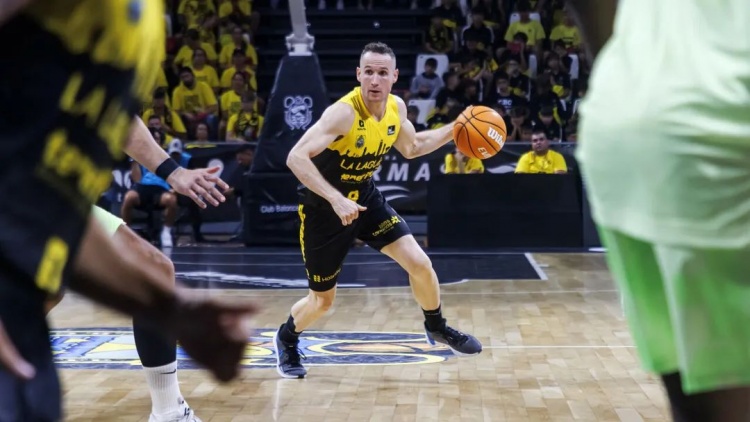  NBA初代老六，42歲進(jìn)入生涯巔峰？！