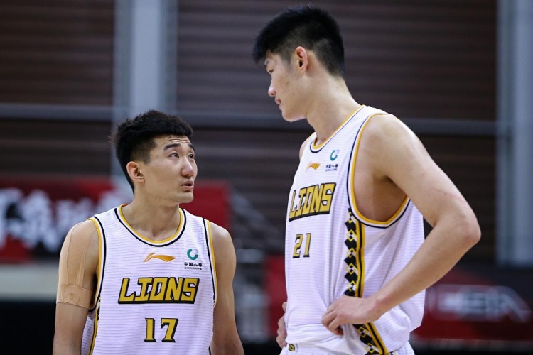  本賽季主場金身告破！張寧上籃絕殺 廣廈12連勝&主場19連勝遭終結(jié)