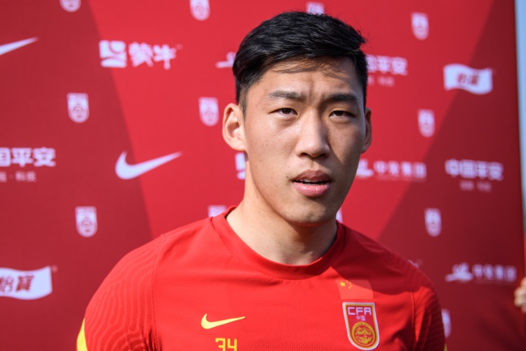  北青體育：朱辰杰是否以“面具人”形象出戰(zhàn)18強(qiáng)賽，仍需多方溝通