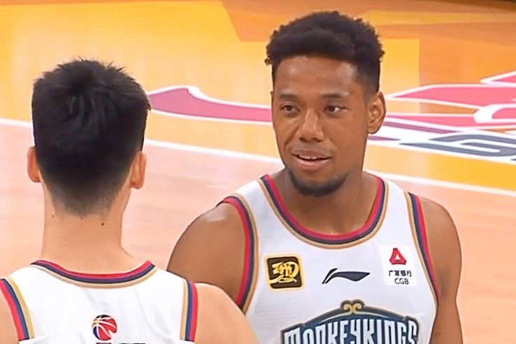  手感不錯！祝銘震半場6中4&3記三分拿下11分4籃板