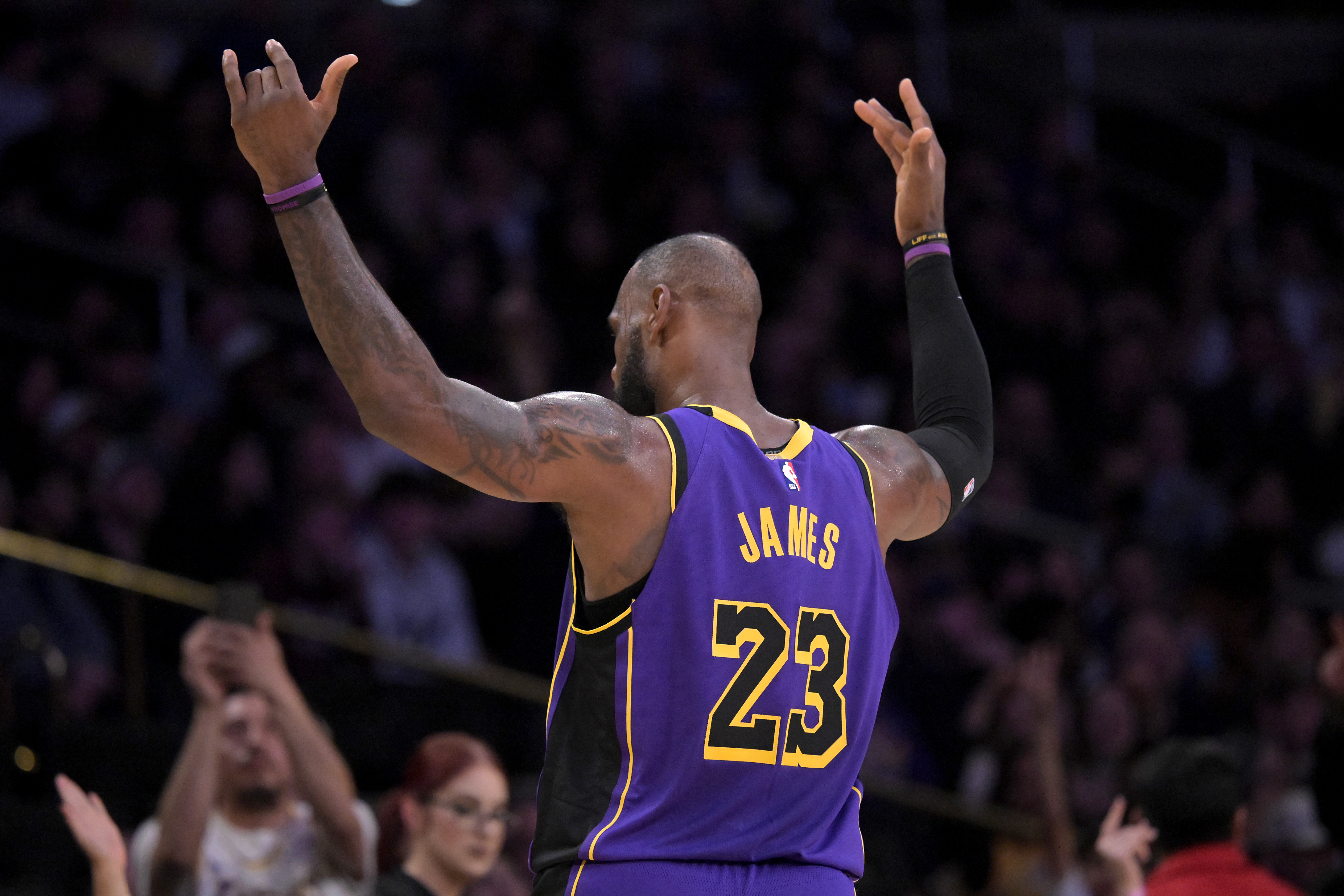  誰(shuí)是搶手貨？誰(shuí)將淡出NBA？今夏自由球員盤點(diǎn)：威少第27懷斯曼倒3