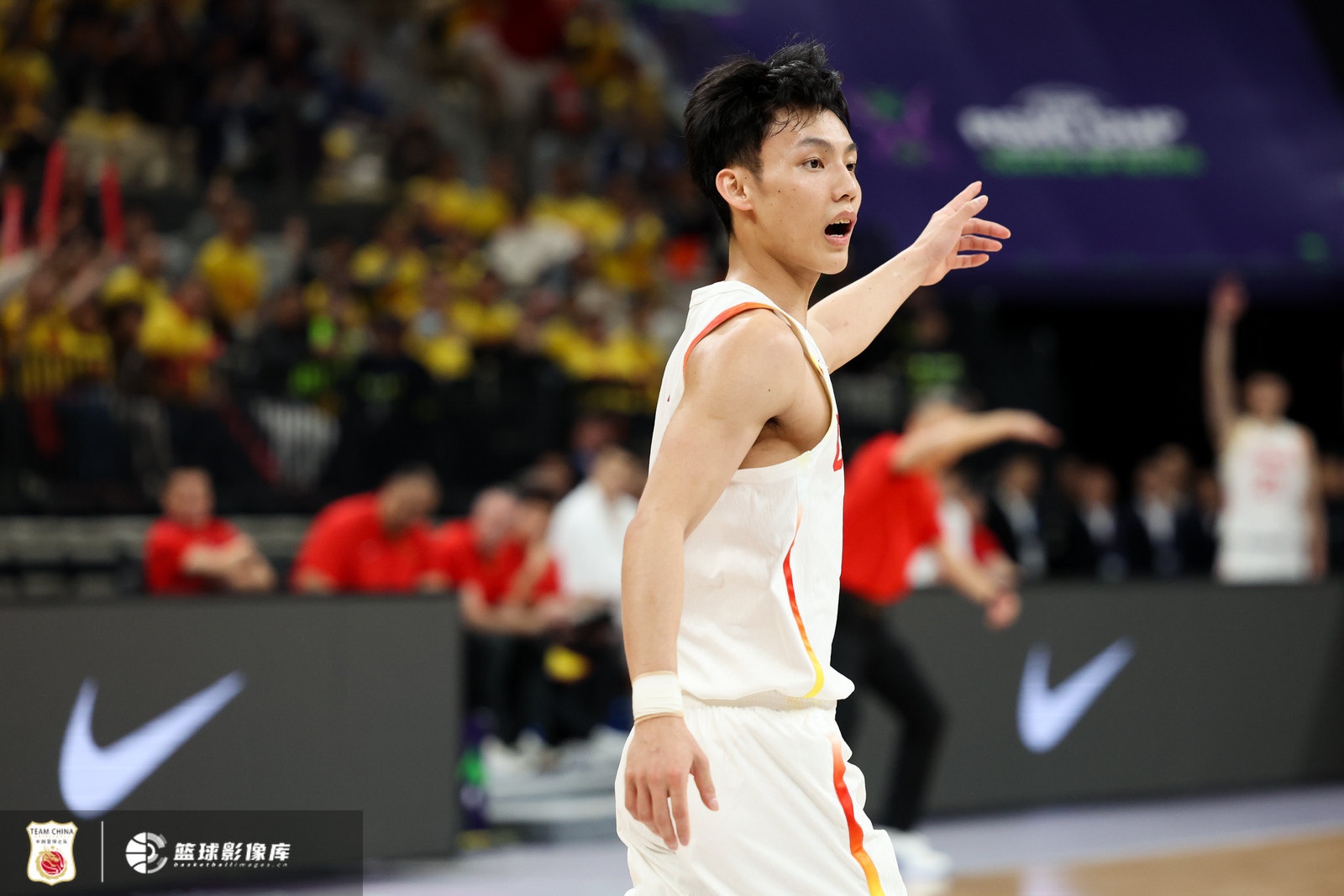  首發(fā)出戰(zhàn)不在狀態(tài)！徐杰全場3中0沒得分 拿到3板1助2斷另2失誤