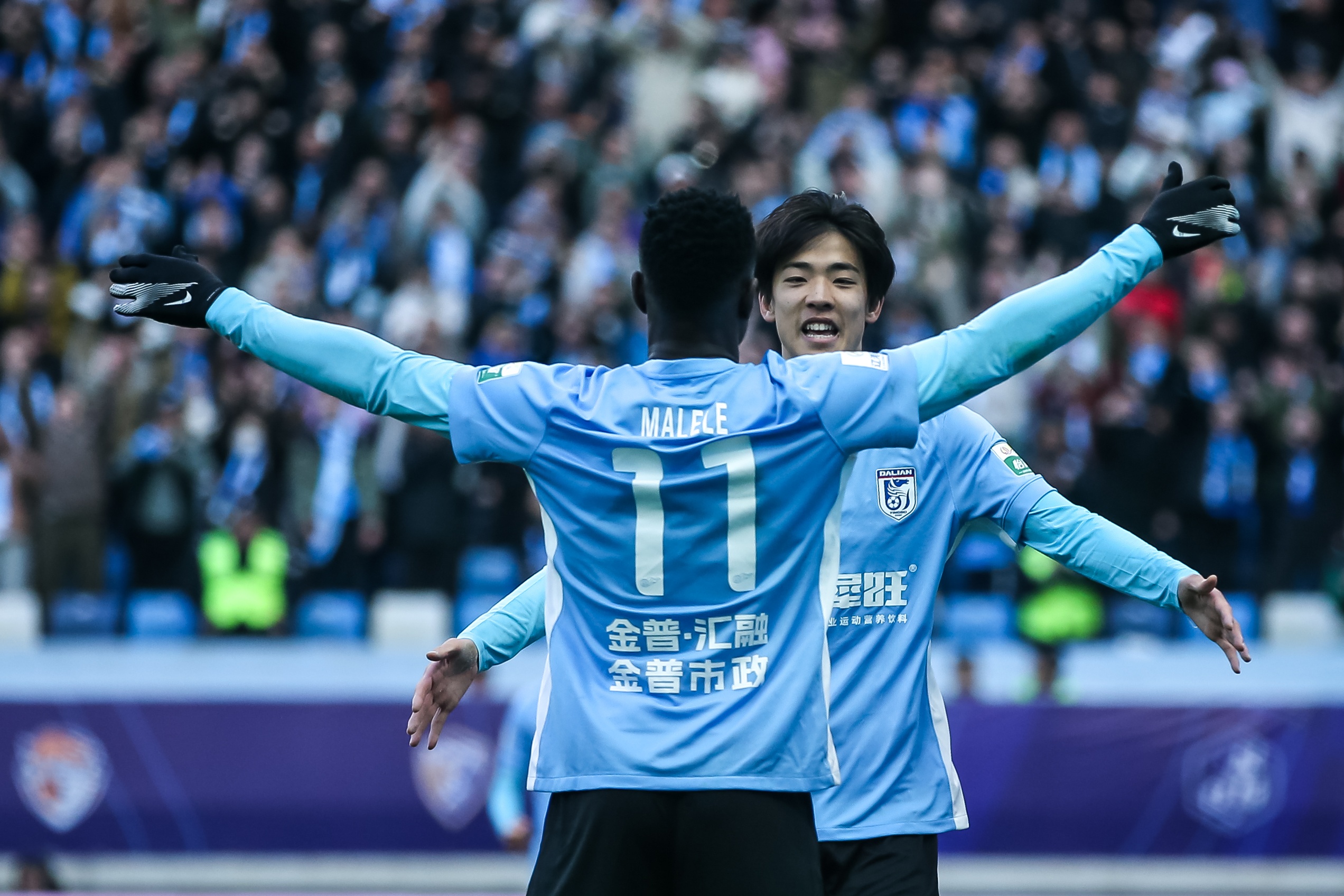  青春風暴刮起來！19歲朱鵬宇&18歲王鈺棟處子球 19歲李新翔1射2傳
